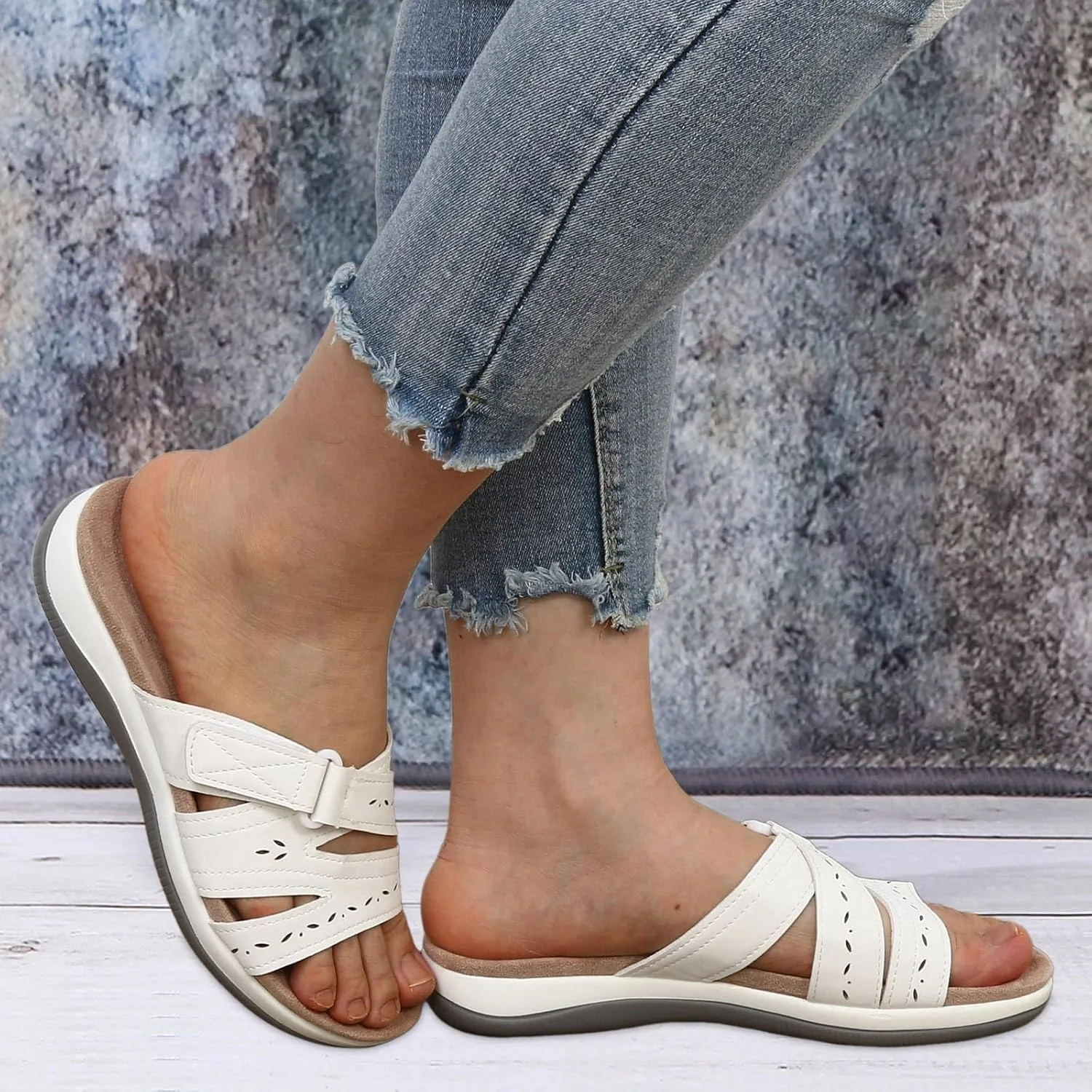 Women Shoes Comfortable Soft Sole Sandals Fashionable Arch Corrective Sandals Designer Flip Flops for Women with Heel